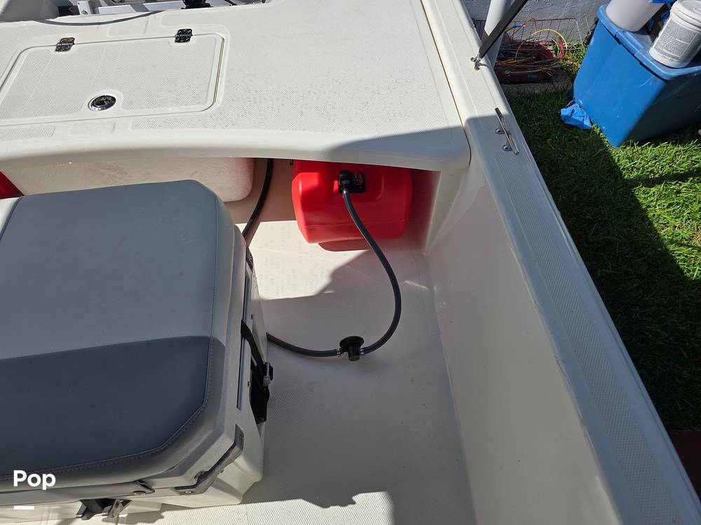 Slide: The Image of Mako Pro Skiff 17 CC 2021 - 14
