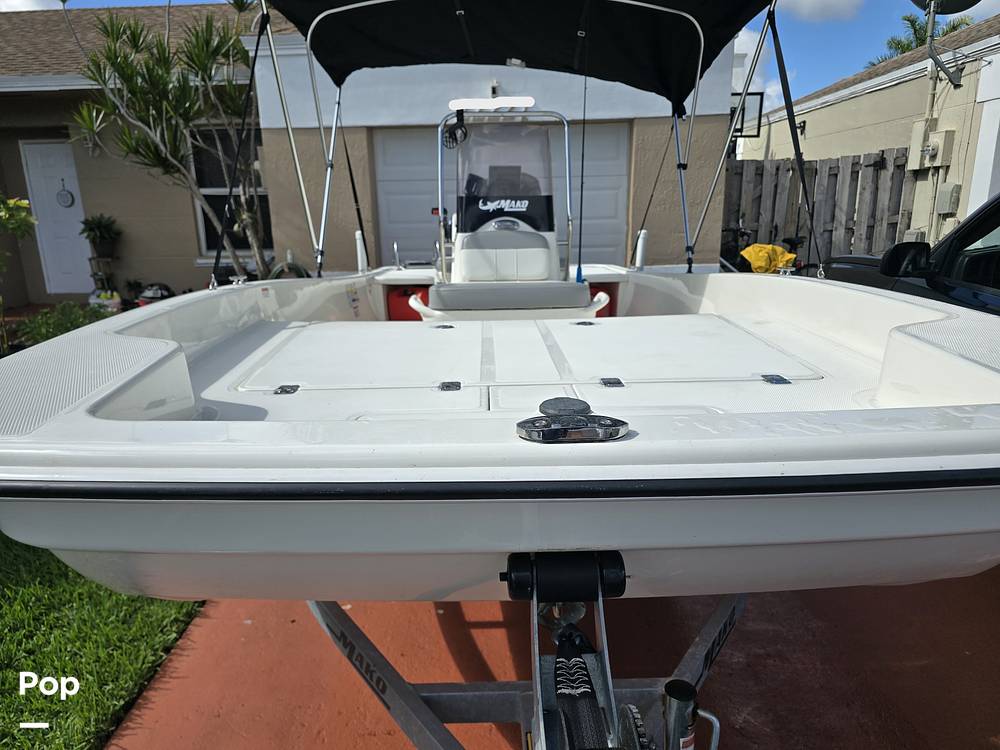 Slide: The Image of Mako Pro Skiff 17 CC 2021 - 3