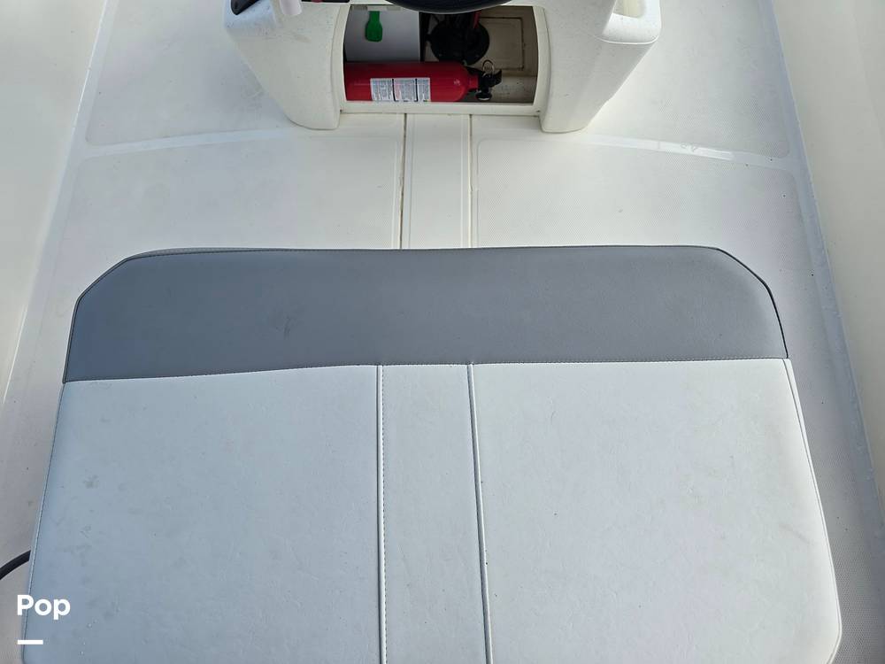 Slide: The Image of Mako Pro Skiff 17 CC 2021 - 34