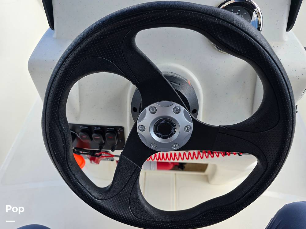 Slide: The Image of Mako Pro Skiff 17 CC 2021 - 41
