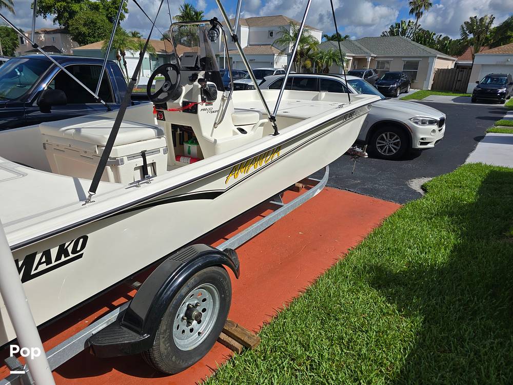 Slide: The Image of Mako Pro Skiff 17 CC 2021 - 9