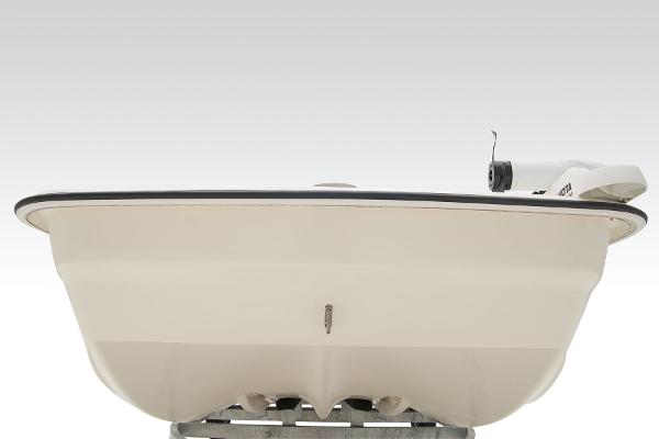 Slide: The Image of Mako Pro Skiff 17 CC 2025 - 12