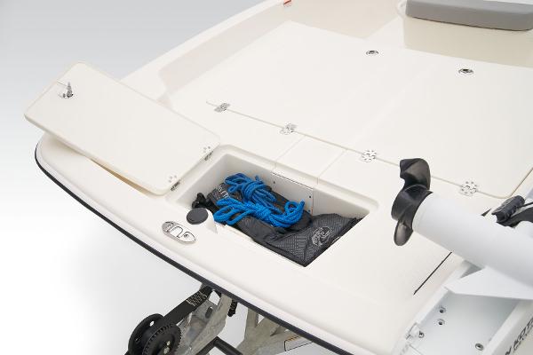 Slide: The Image of Mako Pro Skiff 17 CC 2025 - 14