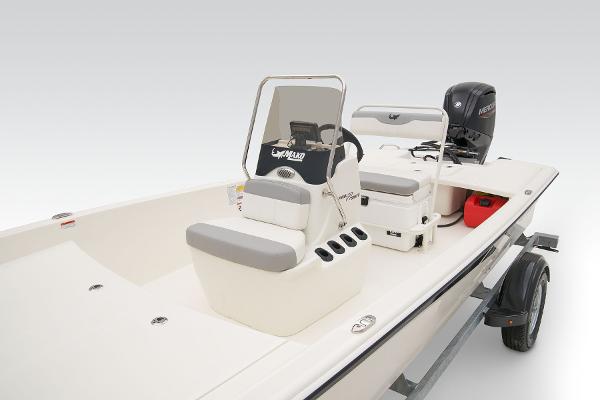 Slide: The Image of Mako Pro Skiff 17 CC 2025 - 18
