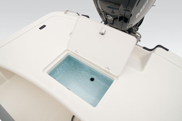 Slide: The Image of Mako Pro Skiff 17 CC 2025 - 29