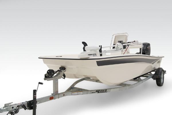 Slide: The Image of Mako Pro Skiff 17 CC 2025 - 8