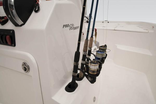Slide: The Image of Mako Pro Skiff 19 CC - 41