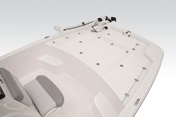 Slide: The Image of Mako Pro Skiff 19 CC 2024 - 11