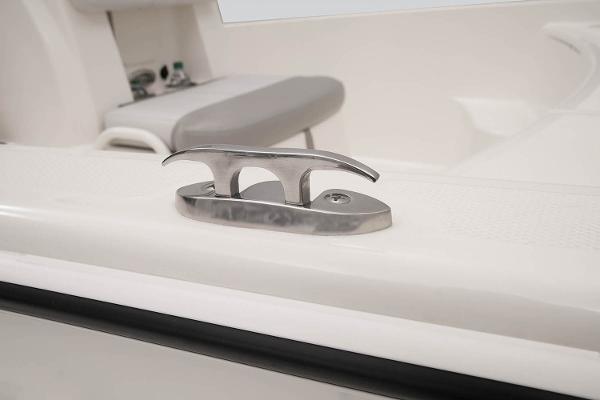 Slide: The Image of Mako Pro Skiff 19 CC 2024 - 21
