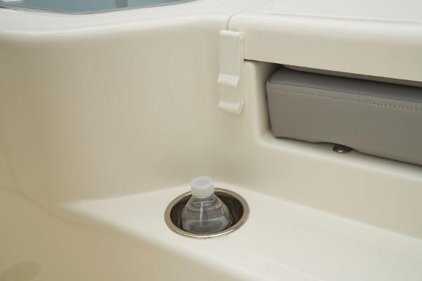 Slide: The Image of Mako Pro Skiff 19 CC 2024 - 59
