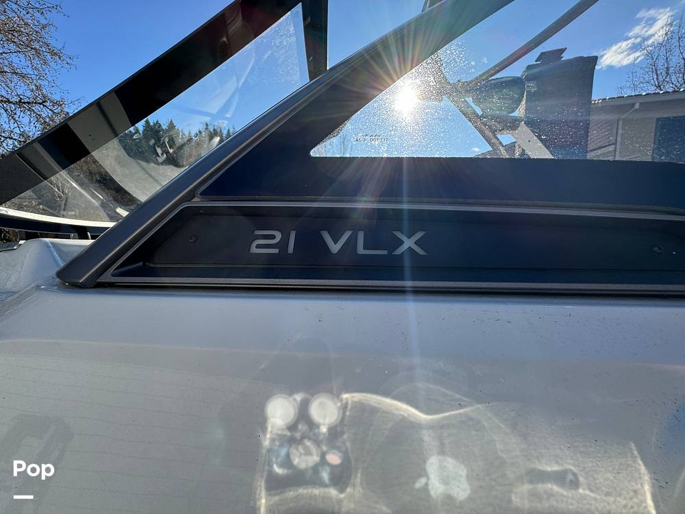 Slide: The Image of Malibu 21VLX 2017 - 14644549