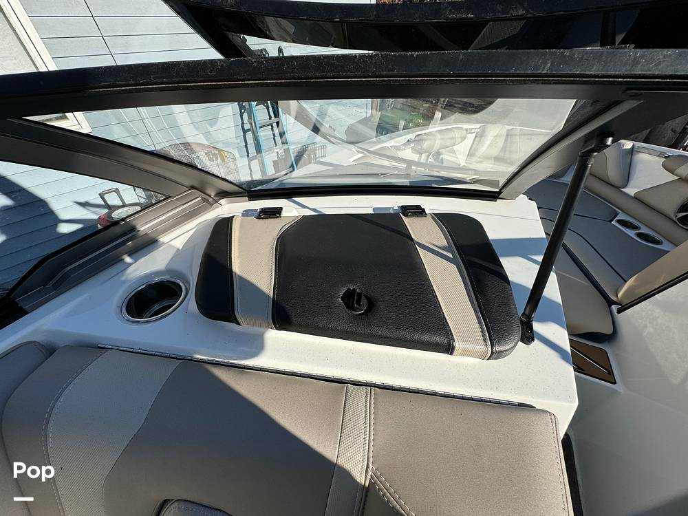 Slide: The Image of Malibu 21VLX 2017 - 14644561