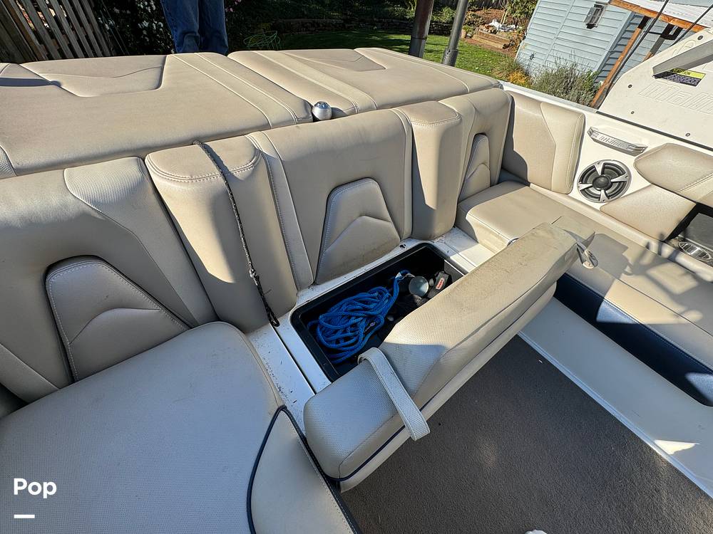 Slide: The Image of Malibu 21VLX 2017 - 14644563