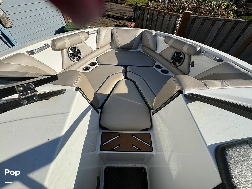 Slide: The Image of Malibu 21VLX 2017 - 14644659