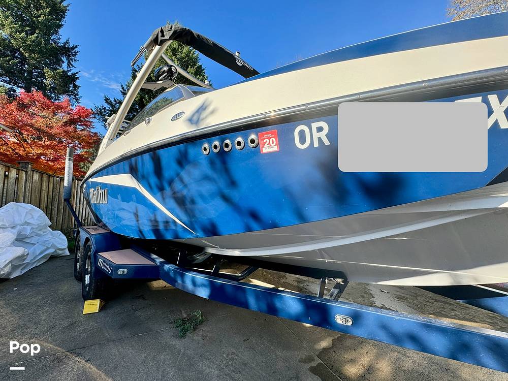 Slide: The Image of Malibu 21VLX 2017 - 14644698