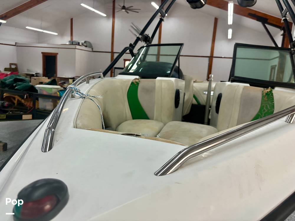 Slide: The Image of Malibu 21 WAKESETTER 2003 - 14506968