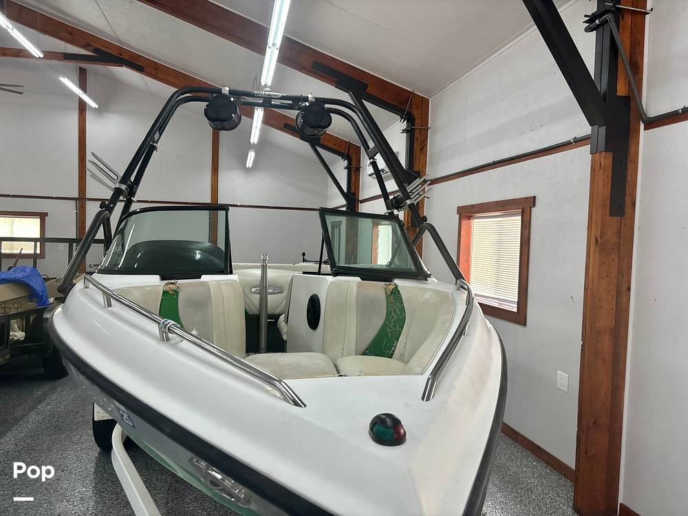 Slide: The Image of Malibu 21 WAKESETTER 2003 - 14506969