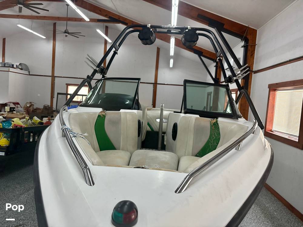 Slide: The Image of Malibu 21 WAKESETTER 2003 - 14506971