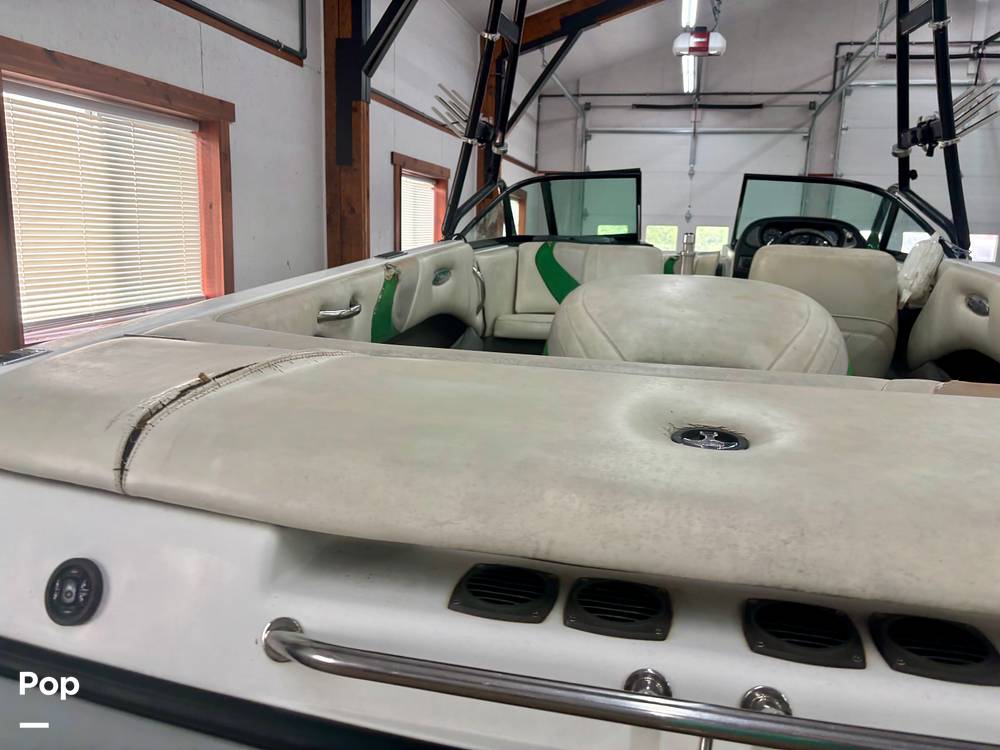 Slide: The Image of Malibu 21 WAKESETTER 2003 - 14506981