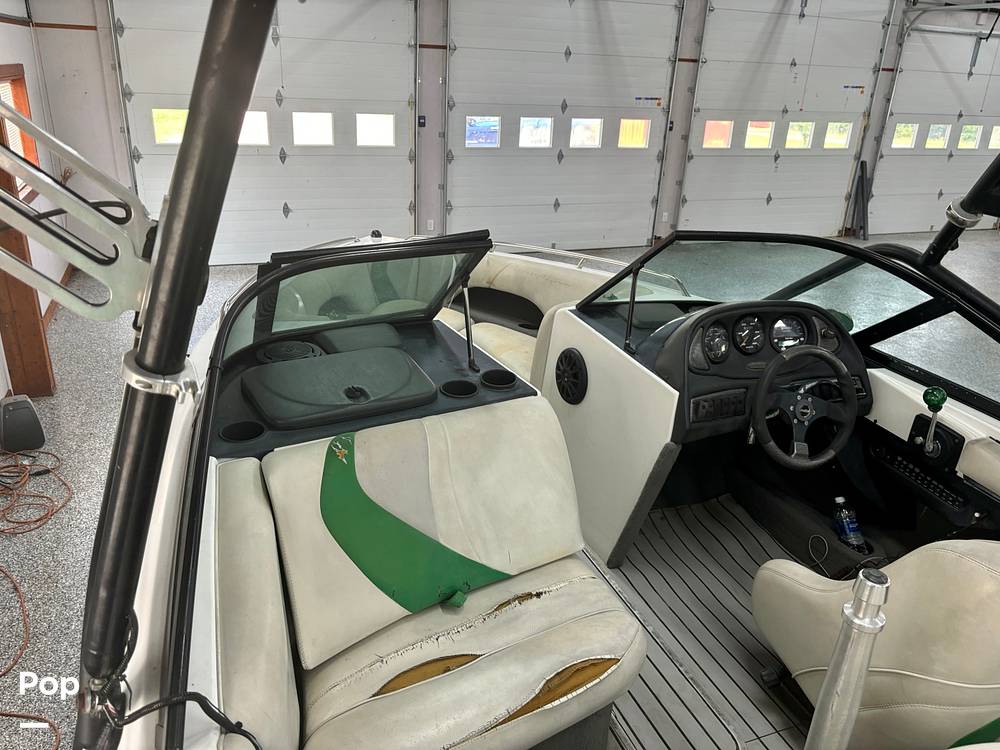 Slide: The Image of Malibu 21 WAKESETTER 2003 - 14506988