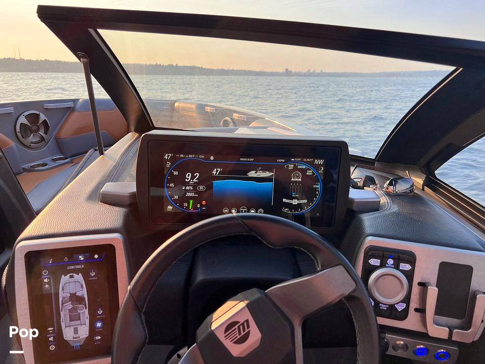 Slide: The Image of Malibu 22 LSV Wakesetter 2020 - 11597558