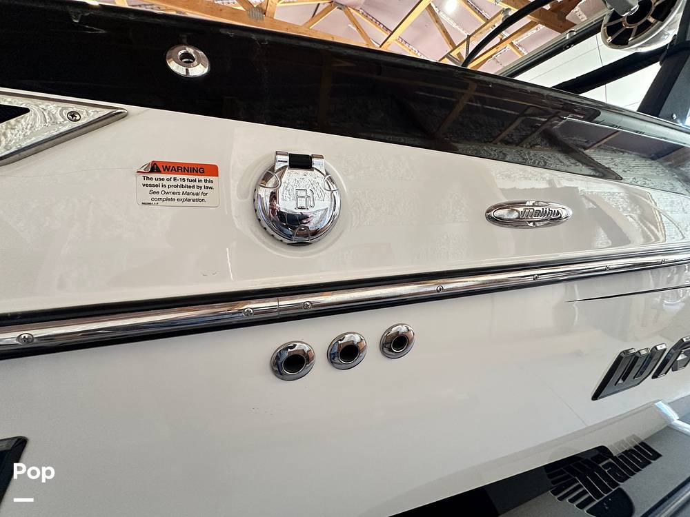 Slide: The Image of Malibu 23 LSV 2016 - 15007747