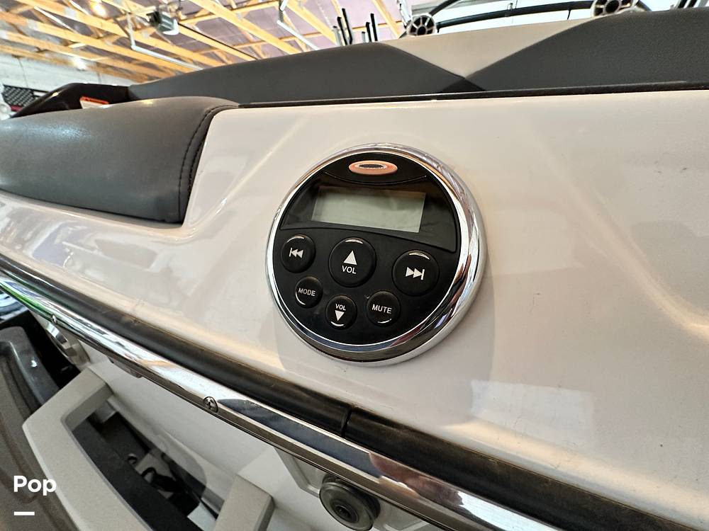 Slide: The Image of Malibu 23 LSV 2016 - 15007753