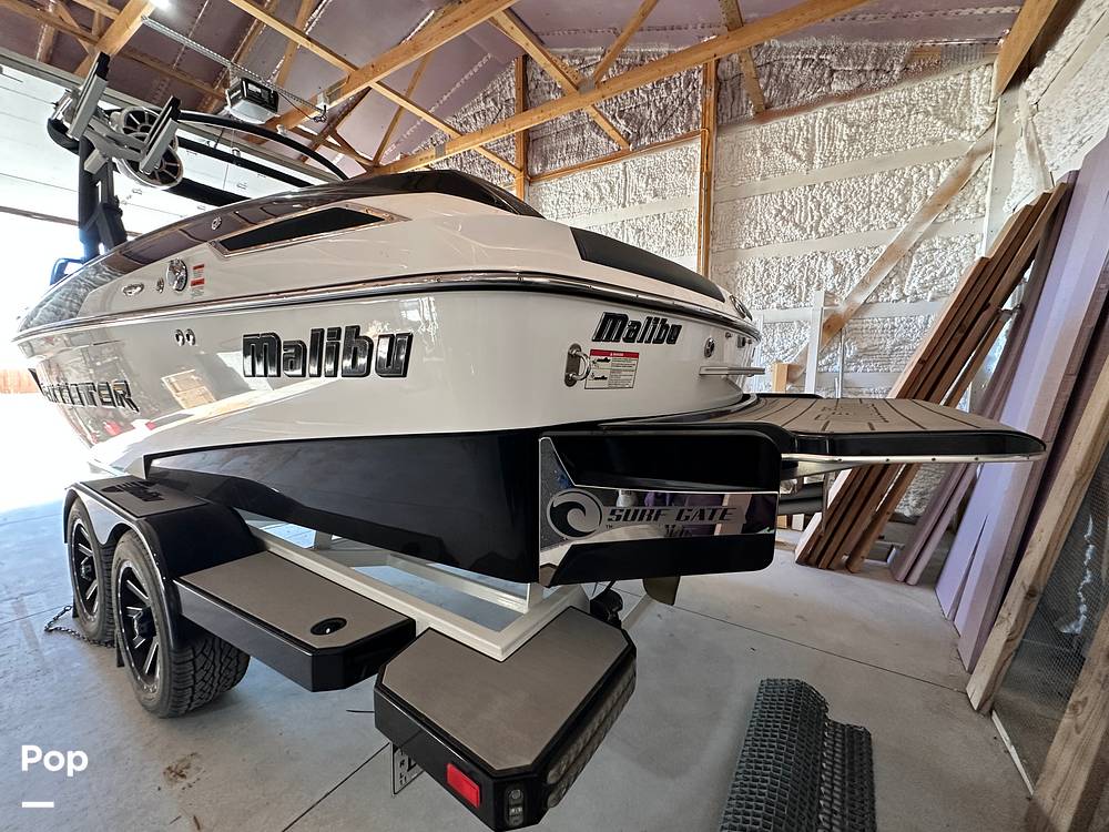Slide: The Image of Malibu 23 LSV 2016 - 15007739