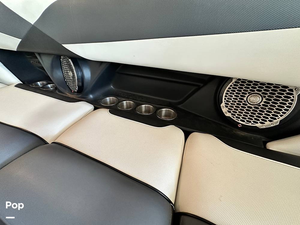 Slide: The Image of Malibu 23 LSV 2016 - 15007773