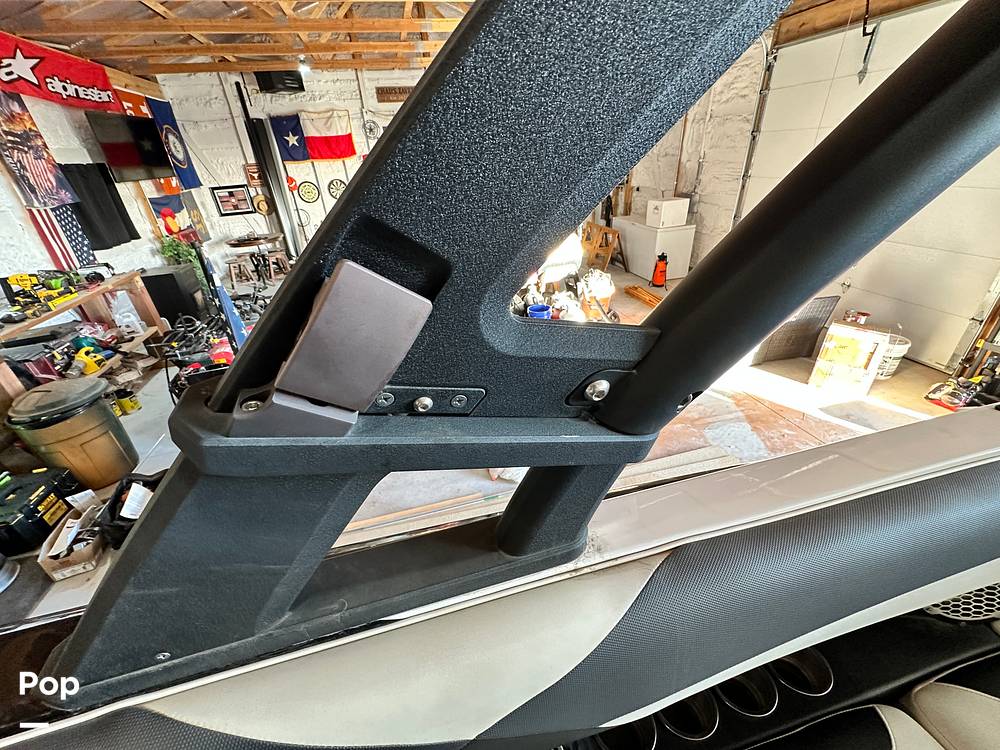 Slide: The Image of Malibu 23 LSV 2016 - 15007798