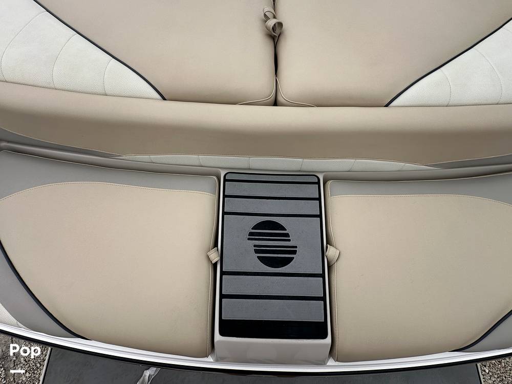 Slide: The Image of Malibu 247 LSV 2011 - 15313620