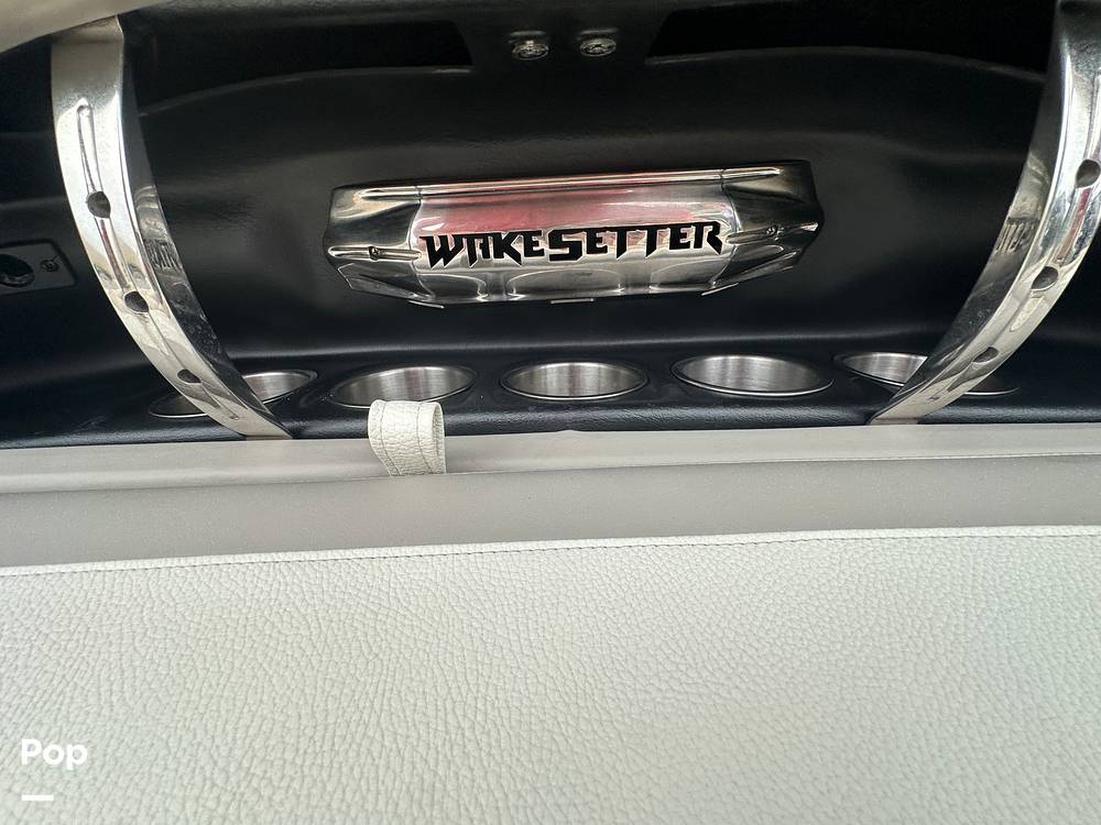 Slide: The Image of Malibu 247 LSV 2011 - 15313642