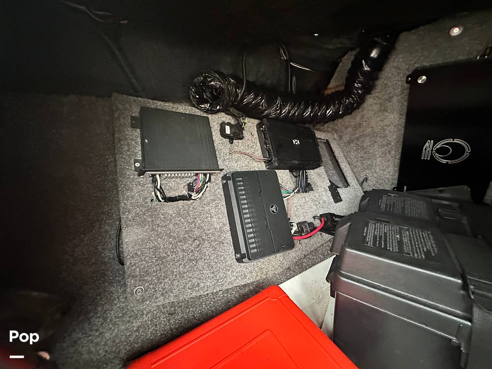 Slide: The Image of Malibu 247 LSV 2011 - 15313659