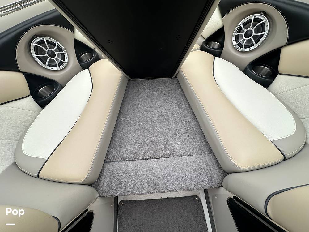 Slide: The Image of Malibu 247 LSV 2011 - 15313673