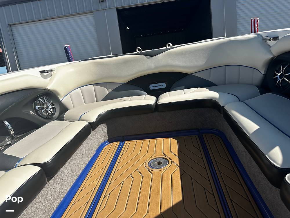 Slide: The Image of Malibu 247 LSV 2012 - 22