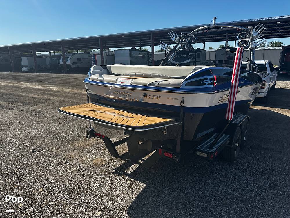 Slide: The Image of Malibu 247 LSV 2012 - 31