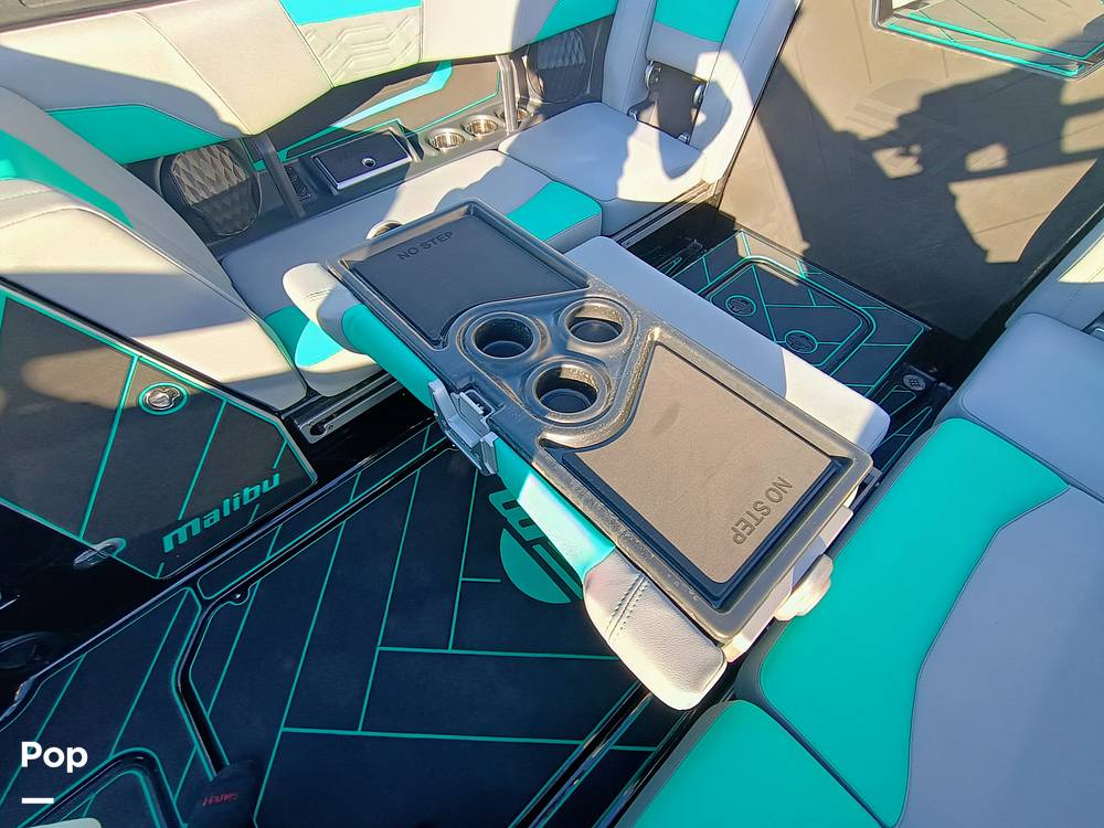 Slide: The Image of Desk With Cup Holders - 15166965