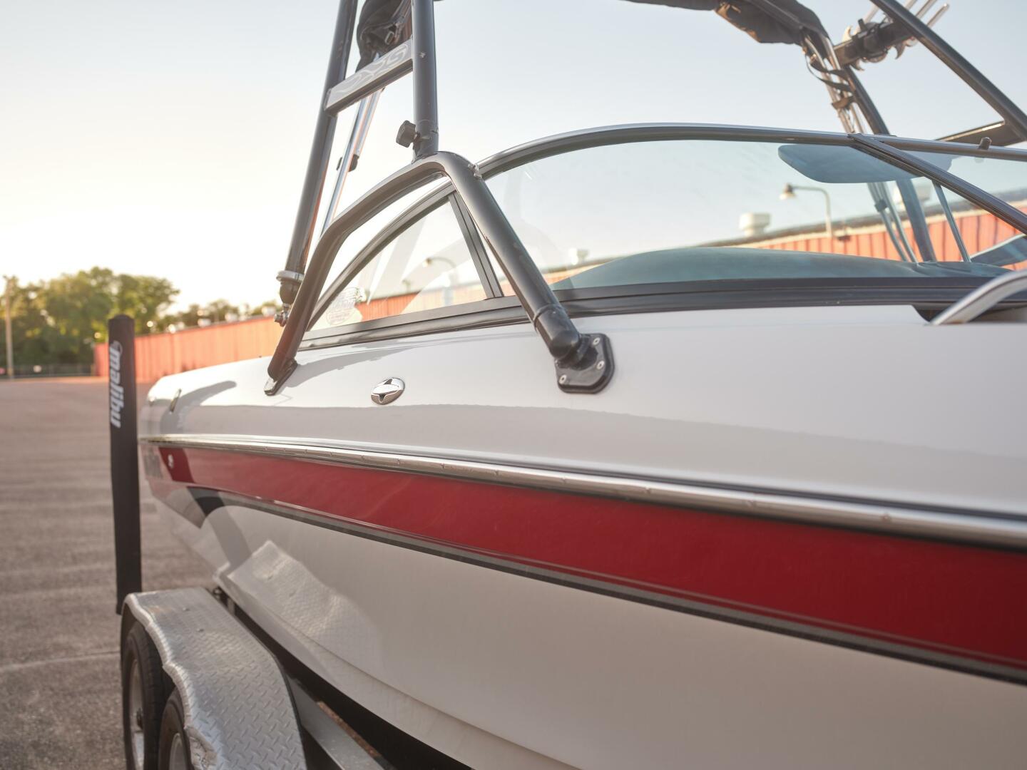 Slide: The Image of Malibu Sunscape 21 LSV 2003 - 5118486