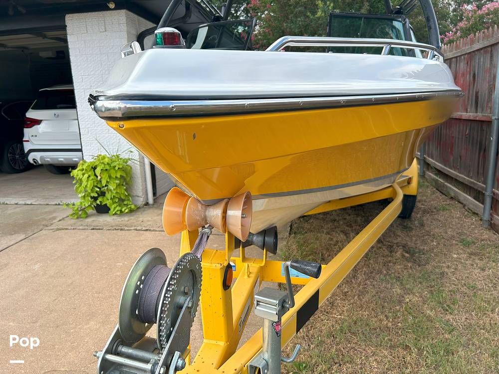 Slide: The Image of Malibu Sunsetter LX 2002 - 18