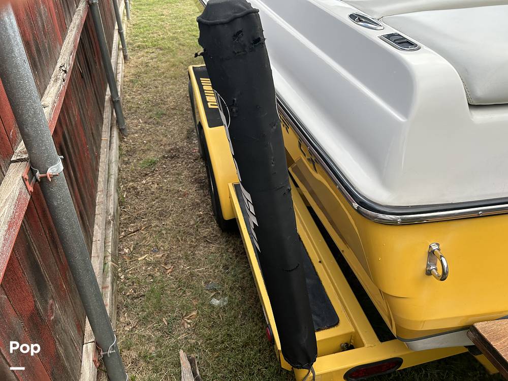 Slide: The Image of Malibu Sunsetter LX 2002 - 24