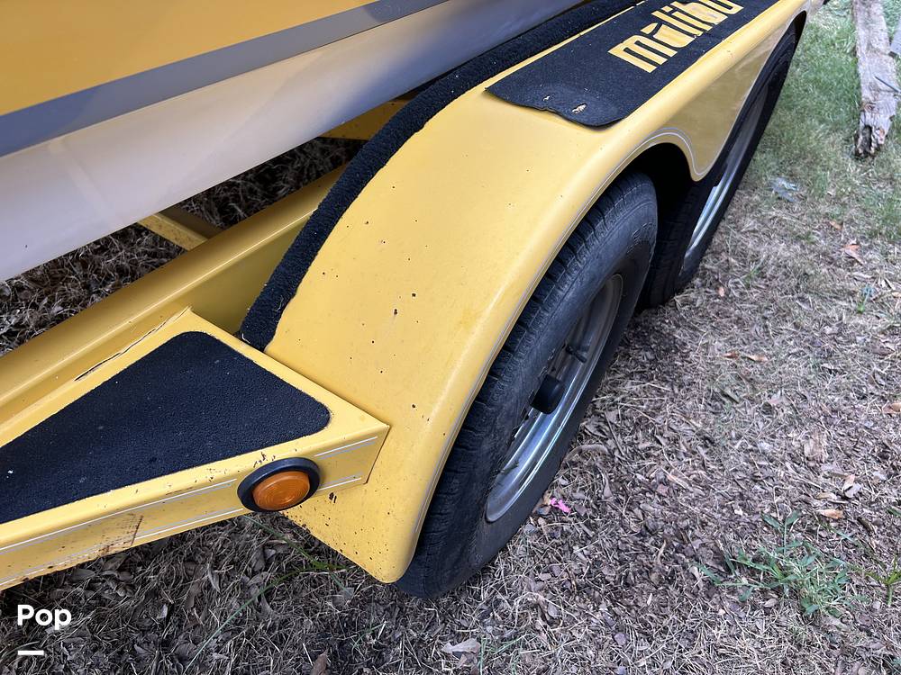 Slide: The Image of Malibu Sunsetter LX 2002 - 35