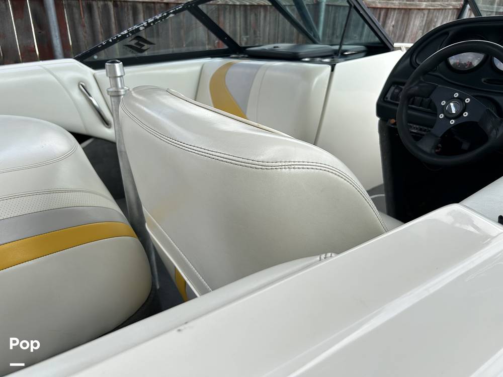 Slide: The Image of Malibu Sunsetter LX 2002 - 50