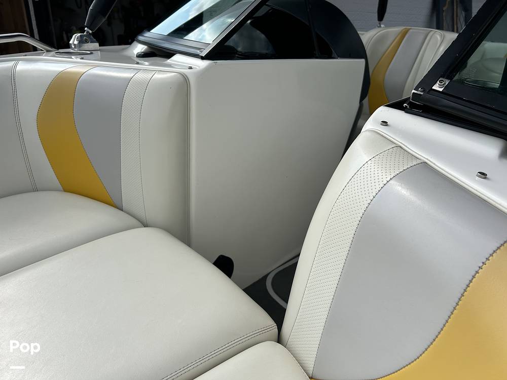 Slide: The Image of Malibu Sunsetter LX 2002 - 64