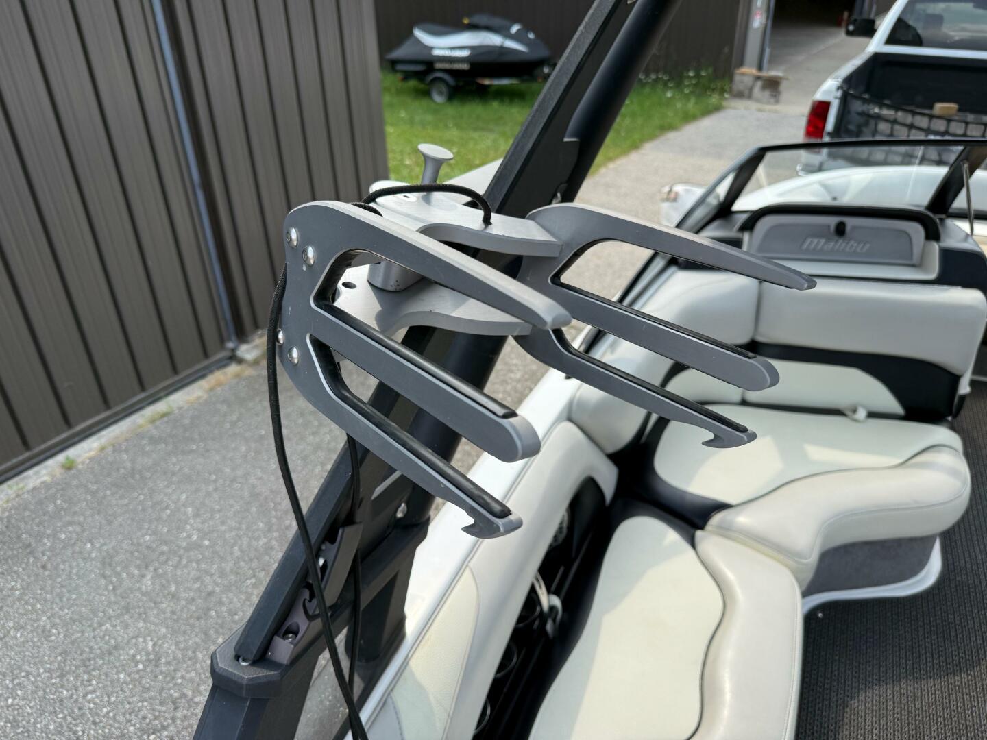 Slide: The Image of Malibu Wakesetter 20 VTX 2015 - 5639156