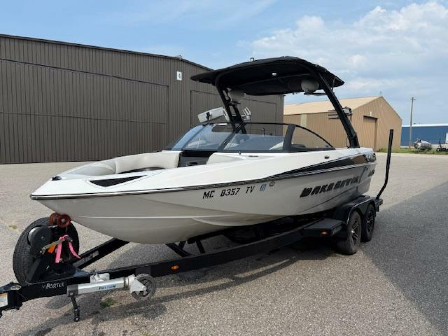 Slide: The Image of Malibu Wakesetter 20 VTX 2015 - 5639160