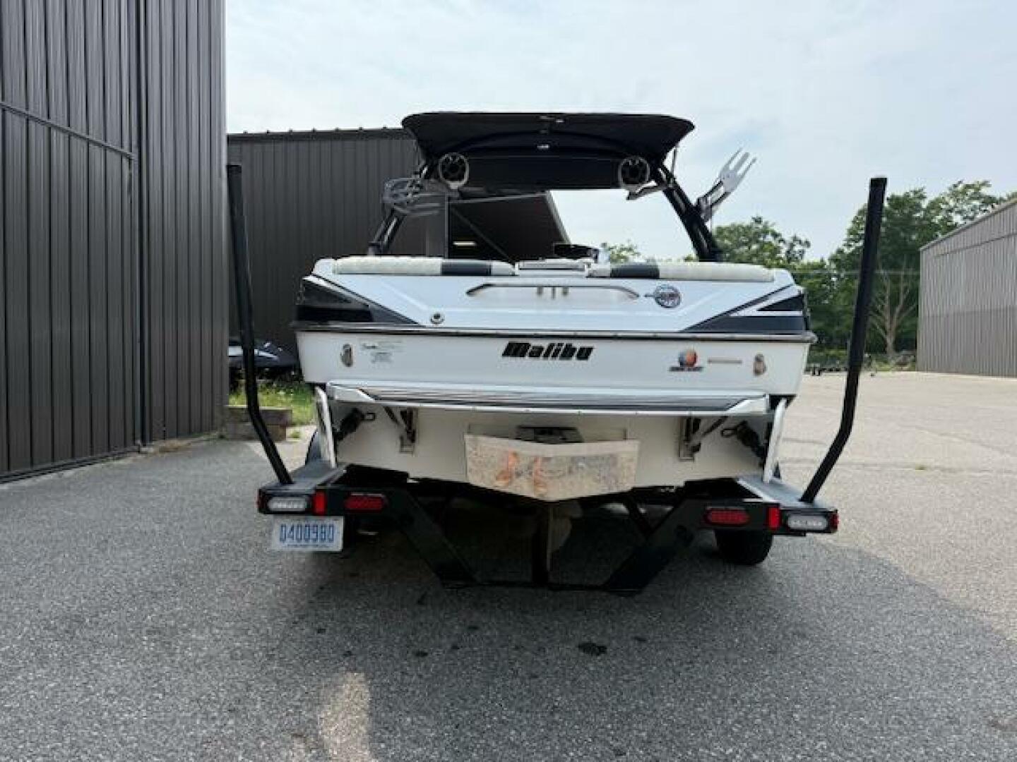 Slide: The Image of Malibu Wakesetter 20 VTX 2015 - 5639162