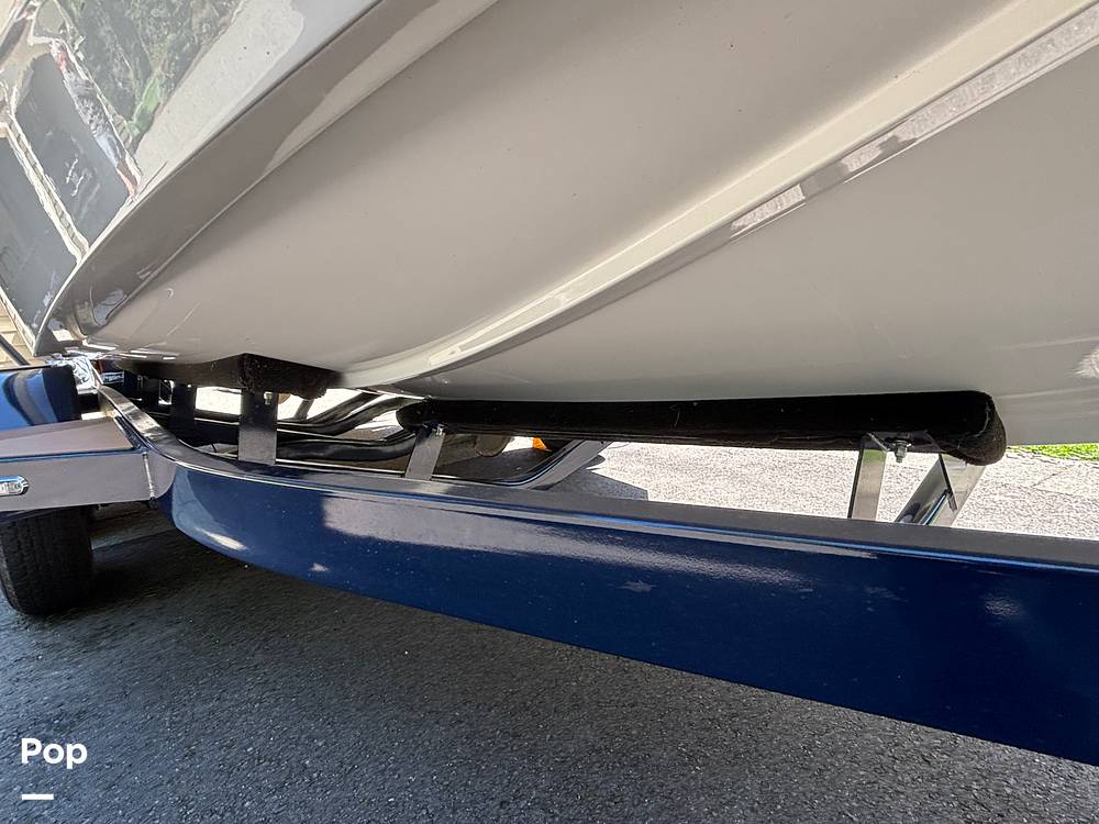 Slide: The Image of Malibu Wakesetter 21LX 2022 - 15394987