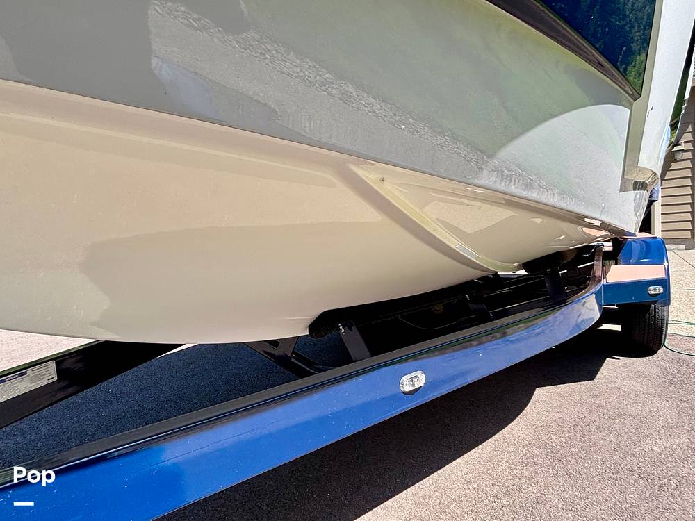 Slide: The Image of Malibu Wakesetter 21LX 2022 - 15394986