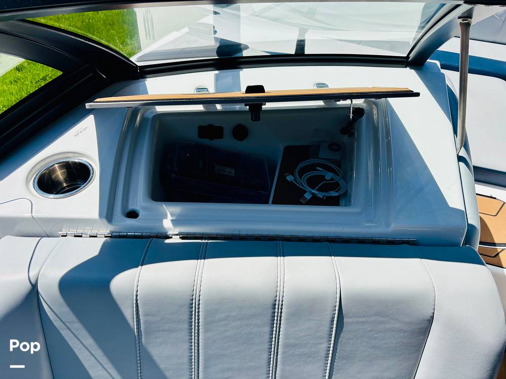 Slide: The Image of Malibu Wakesetter 21LX 2022 - 15394971