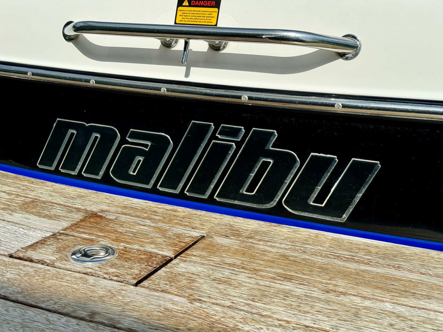 Slide: The Image of Malibu Wakesetter 21 VLX 2003 - 141